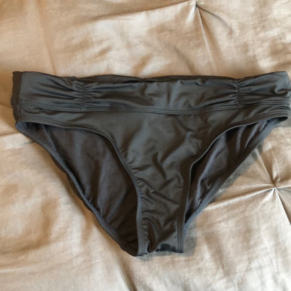 Athleta bikini bottom, size small, black